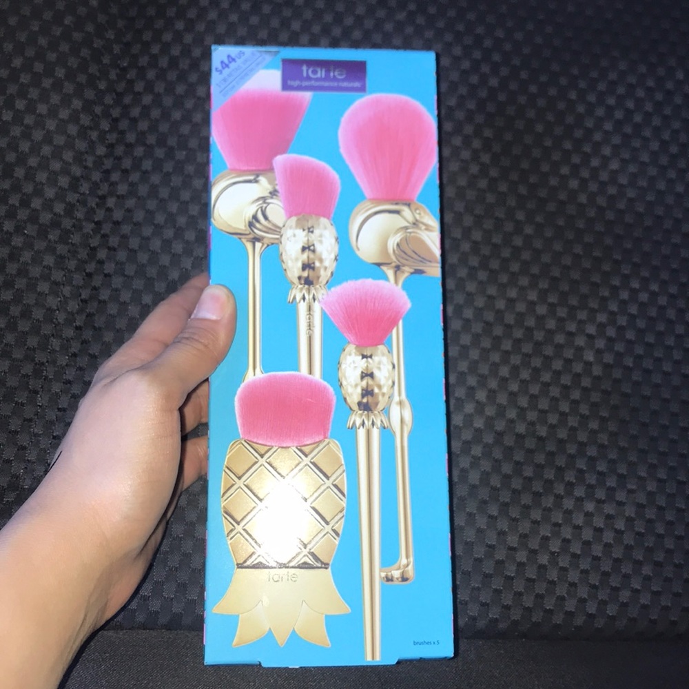🌷TARTE make up brush set